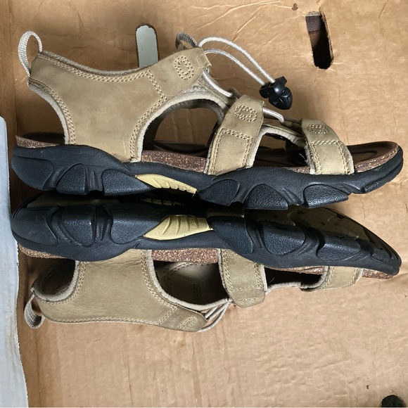 Keen Daytona Men’s 7 (?) Open Toe Leather Sandals - Picture 4 of 6